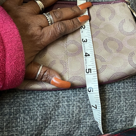 Coach wristlet - Picture 6 of 6